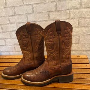 Ariat western boots Heritage Crepe size 9
